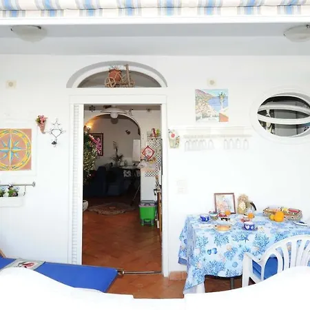 Semesterbostad Casa Perla